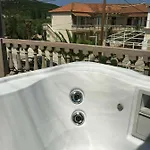 Διαμέρισμα Zante Flower &