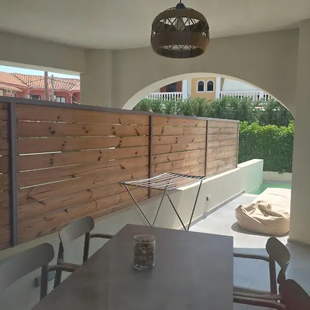 Apartman Zante Flower & Alikanász