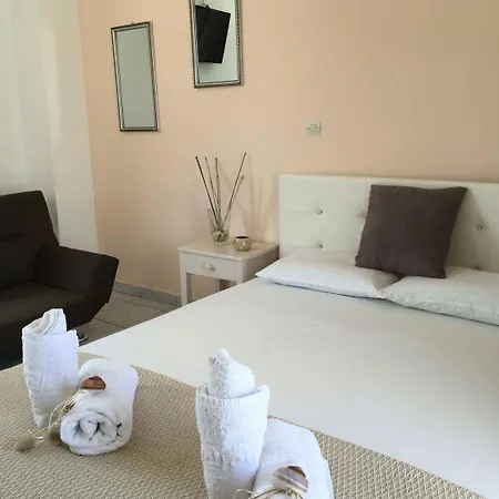 Zante Flower & Αλυκανάς