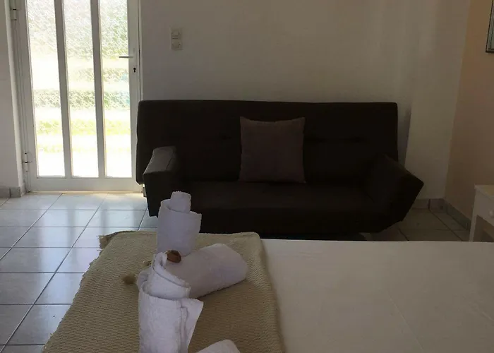 Zante Flower & Апартаменты